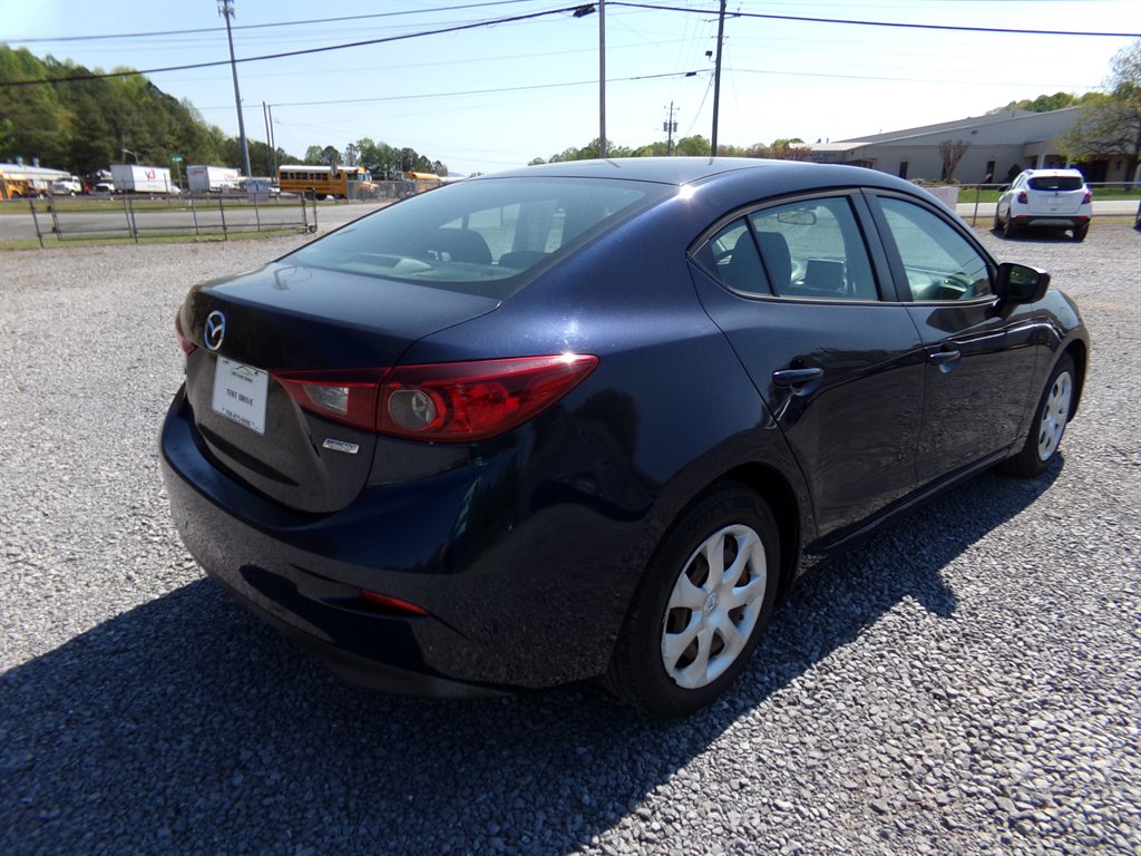 2016 MAZDA MAZDA3