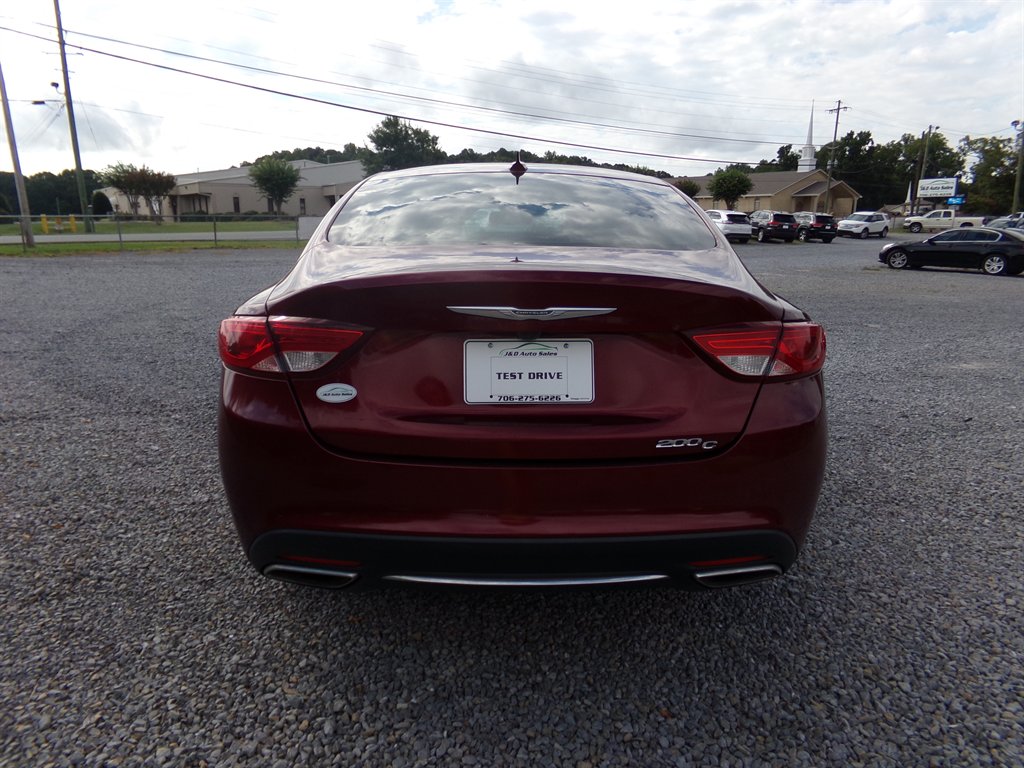 2016 Chrysler 200