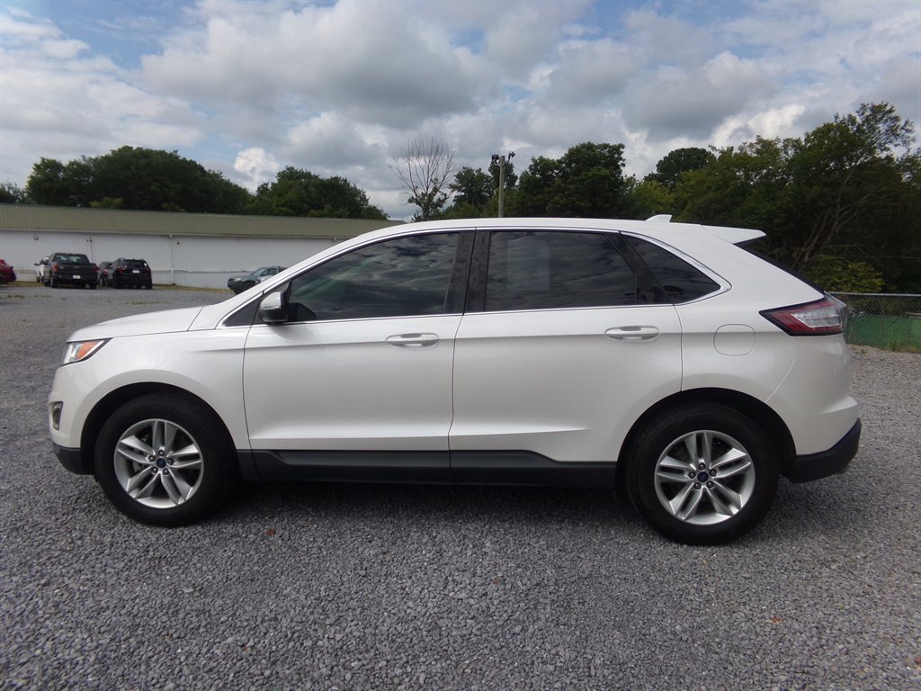2016 Ford Edge