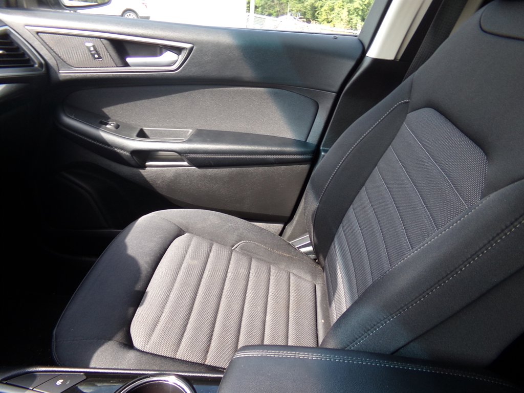 2017 Ford Edge