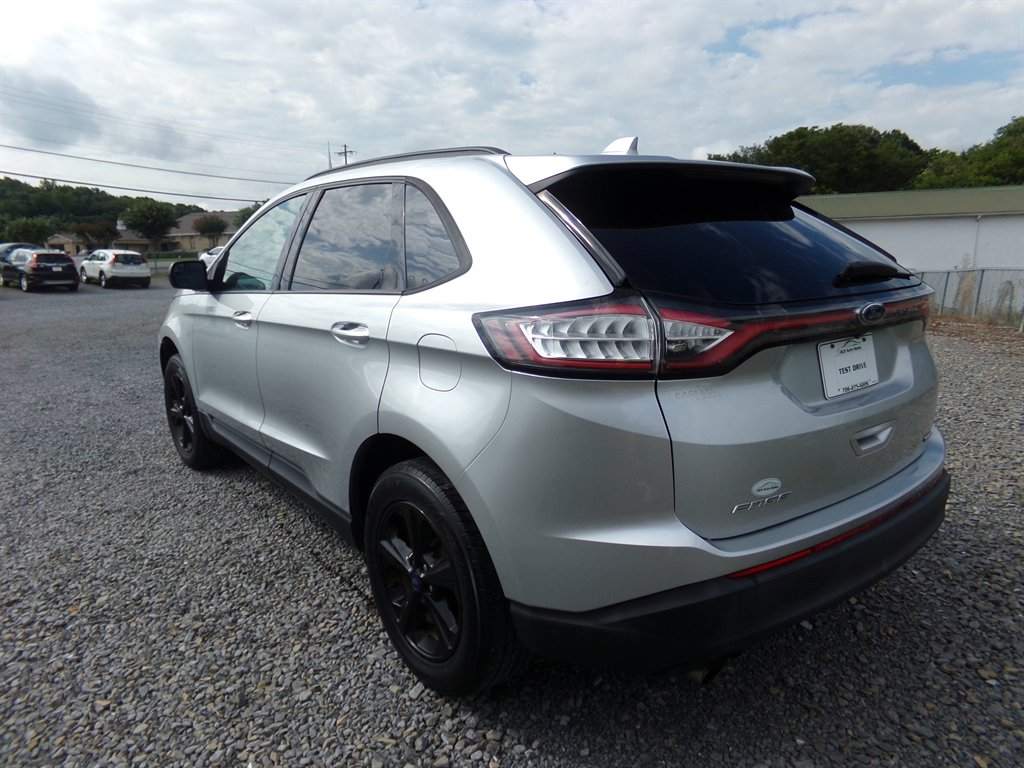 2017 Ford Edge