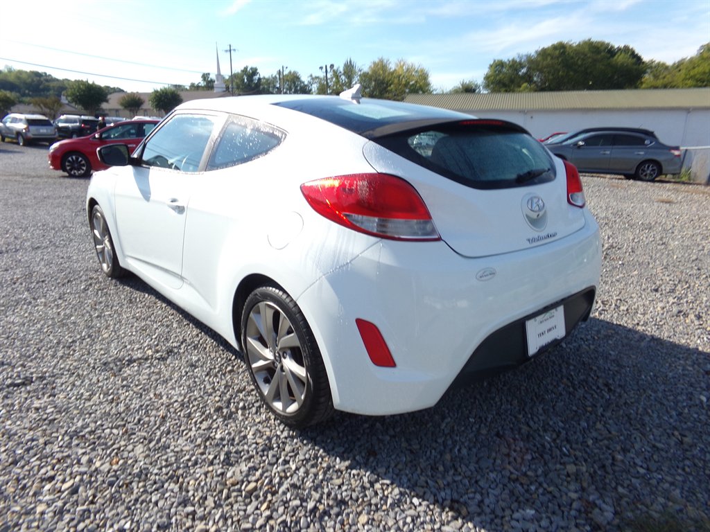 2017 Hyundai Veloster