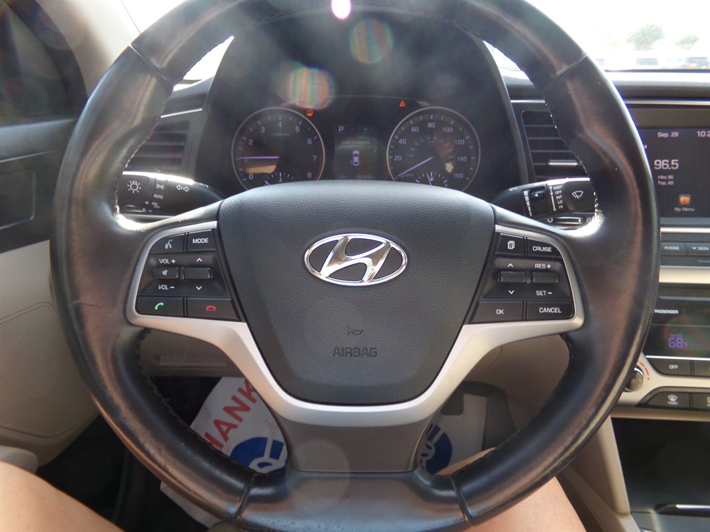 2017 Hyundai Elantra