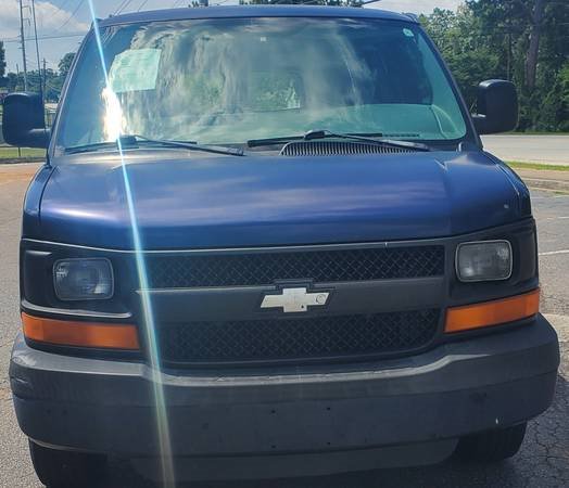 2004 Chevrolet Express - $9,999
