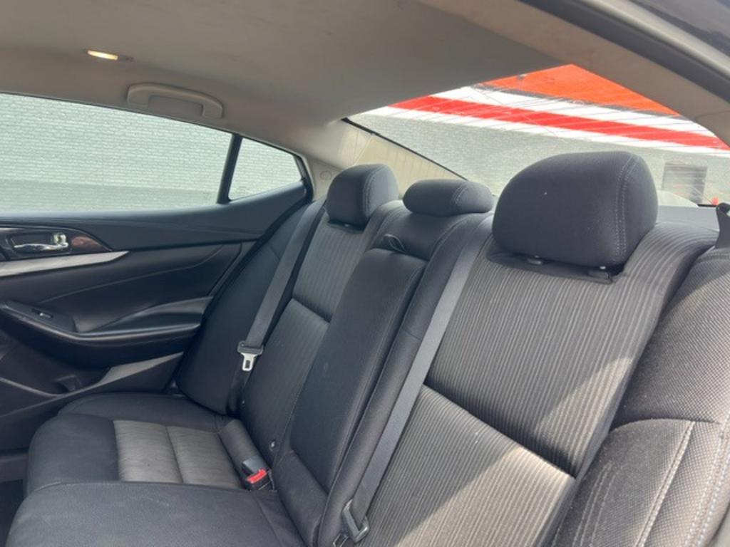 2017 Nissan Maxima