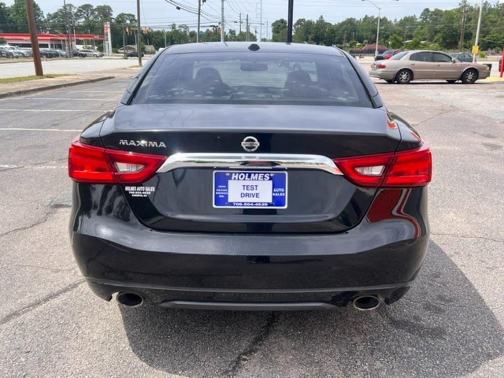 2017 Nissan Maxima