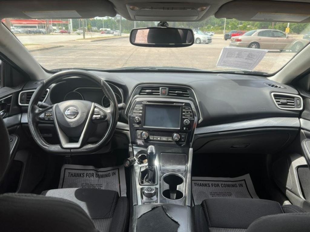 2017 Nissan Maxima