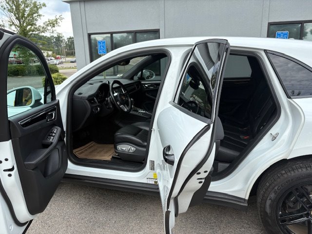 2017 Porsche Macan - $22,999