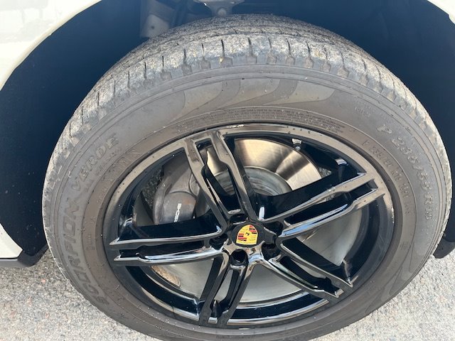 2017 Porsche Macan - $22,999