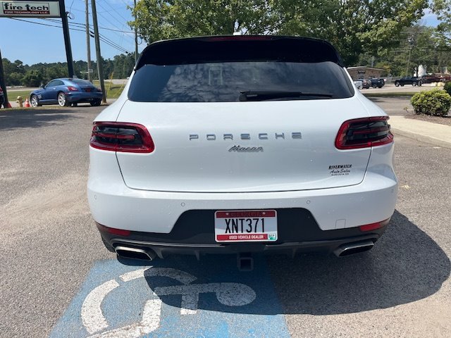 2017 Porsche Macan - $22,999