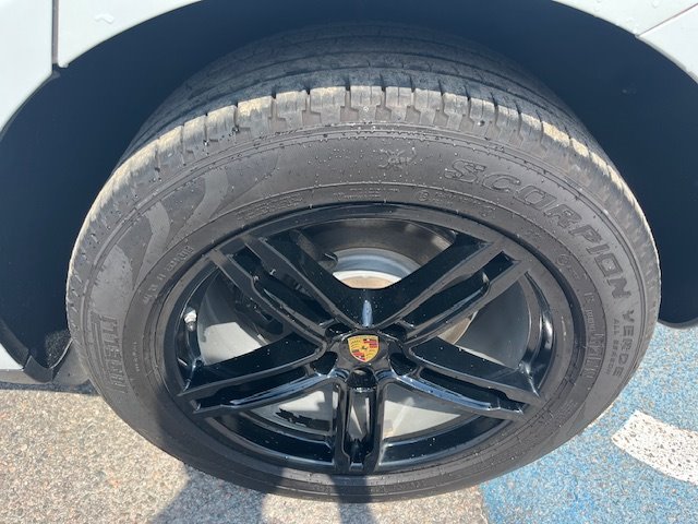 2017 Porsche Macan - $22,999