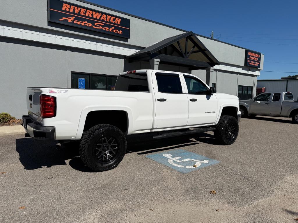 2014 Chevrolet Silverado - $24,999