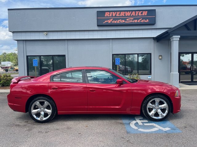 2011 Dodge Charger SE photo