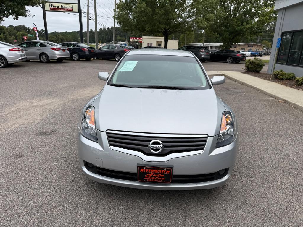 2009 Nissan Altima - $9,999