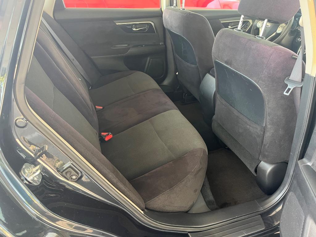 2013 Nissan Altima - $10,999