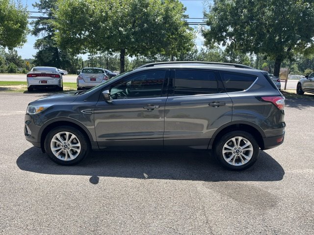 2018 Ford Escape - $11,999