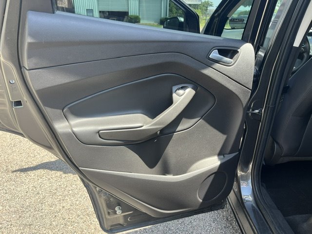2018 Ford Escape - $11,999