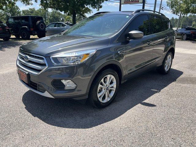 2018 Ford Escape - $11,999