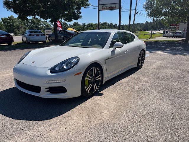 2014 Porsche Panamera S E-Hybrid photo