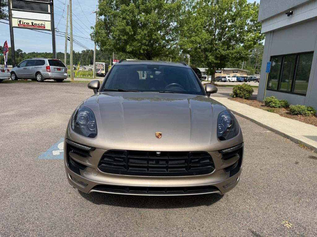 2017 Porsche Macan - $30,999