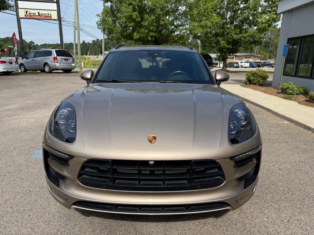 2017 Porsche Macan - $30,999
