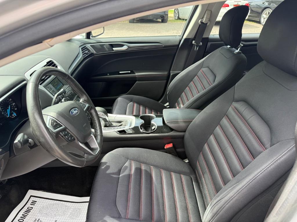 2014 Ford Fusion - $10,999