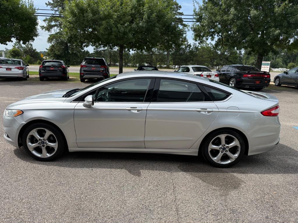 2014 Ford Fusion - $10,999