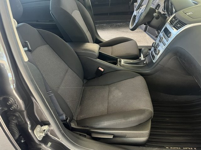 2012 Chevrolet Malibu - $9,999