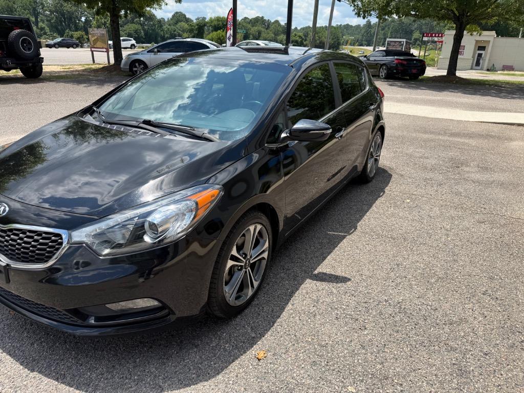 2016 Kia Forte - $11,999
