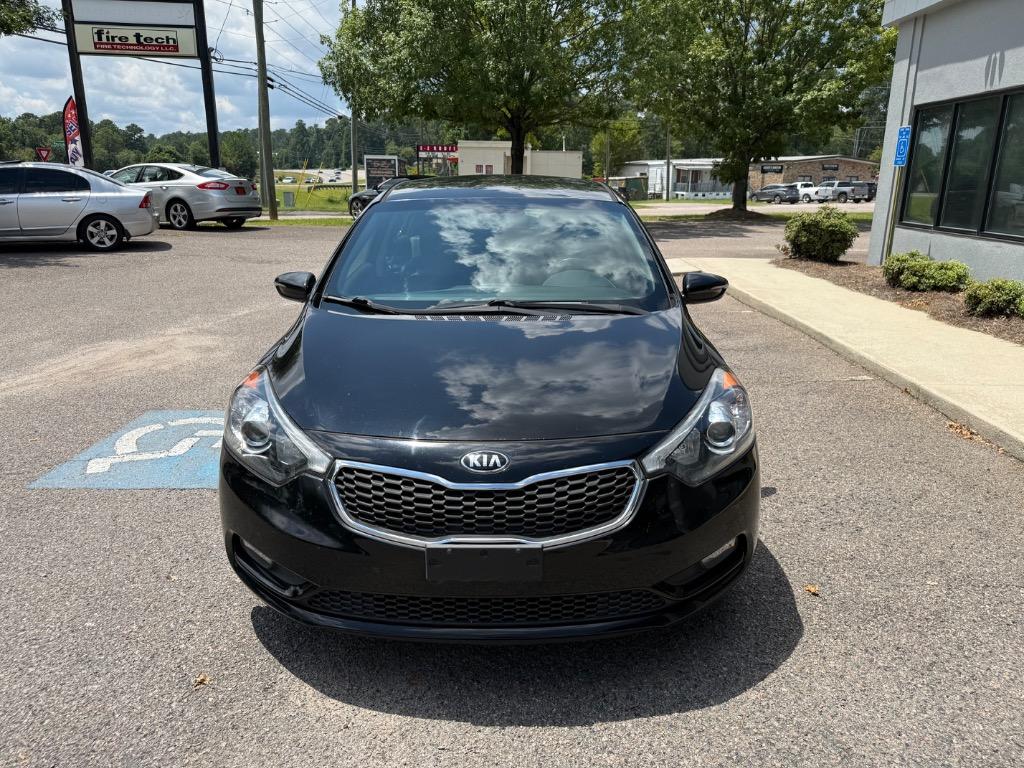 2016 Kia Forte - $11,999