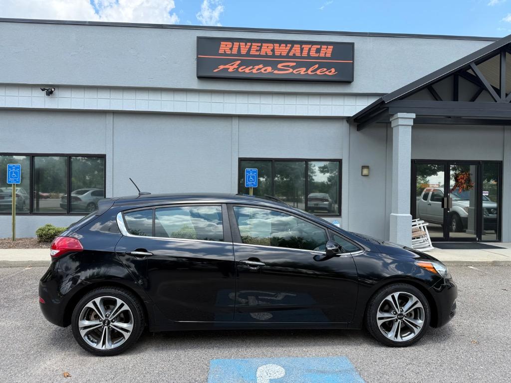 2016 Kia Forte - $11,999