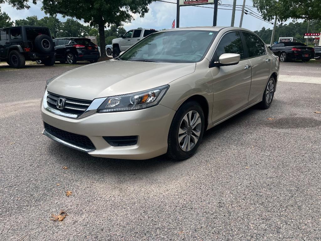 2014 Honda Accord - $13,999