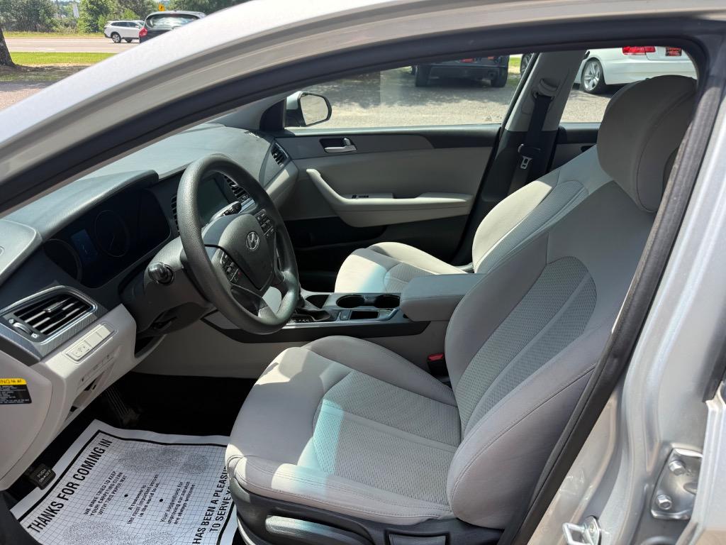 2016 Hyundai Sonata - $13,999