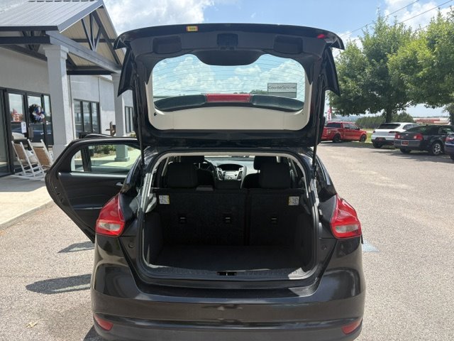 2015 Ford Focus - $8,999