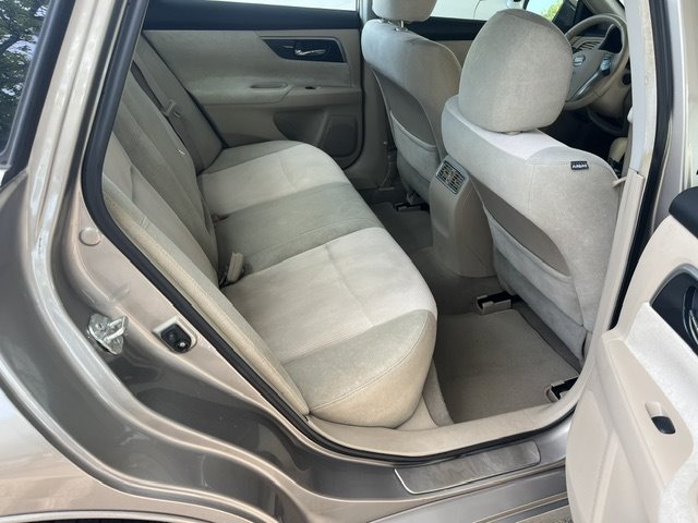 2013 Nissan Altima - $10,999