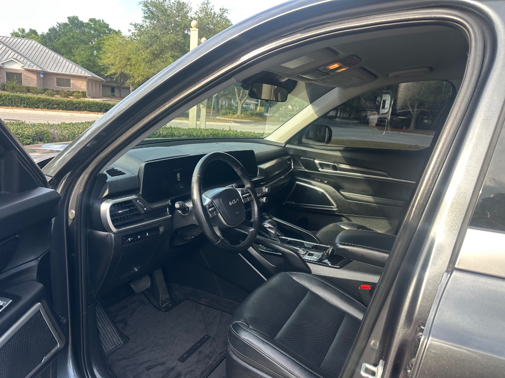 2023 Kia Telluride S photo