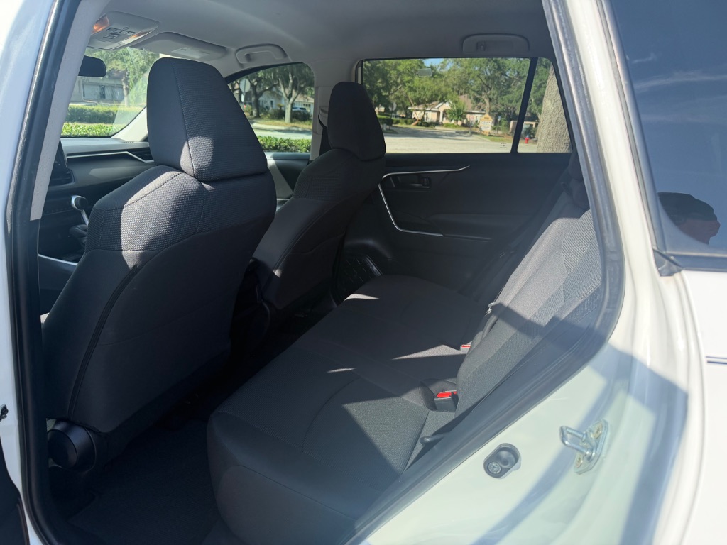 2021 Toyota RAV4 - $24,988