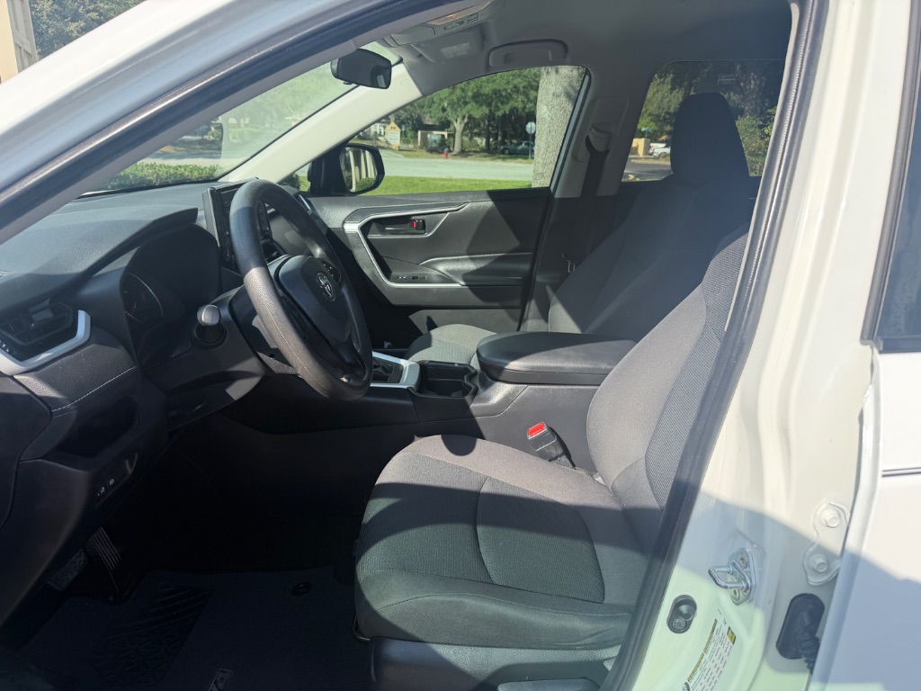 2021 Toyota RAV4 - $24,988