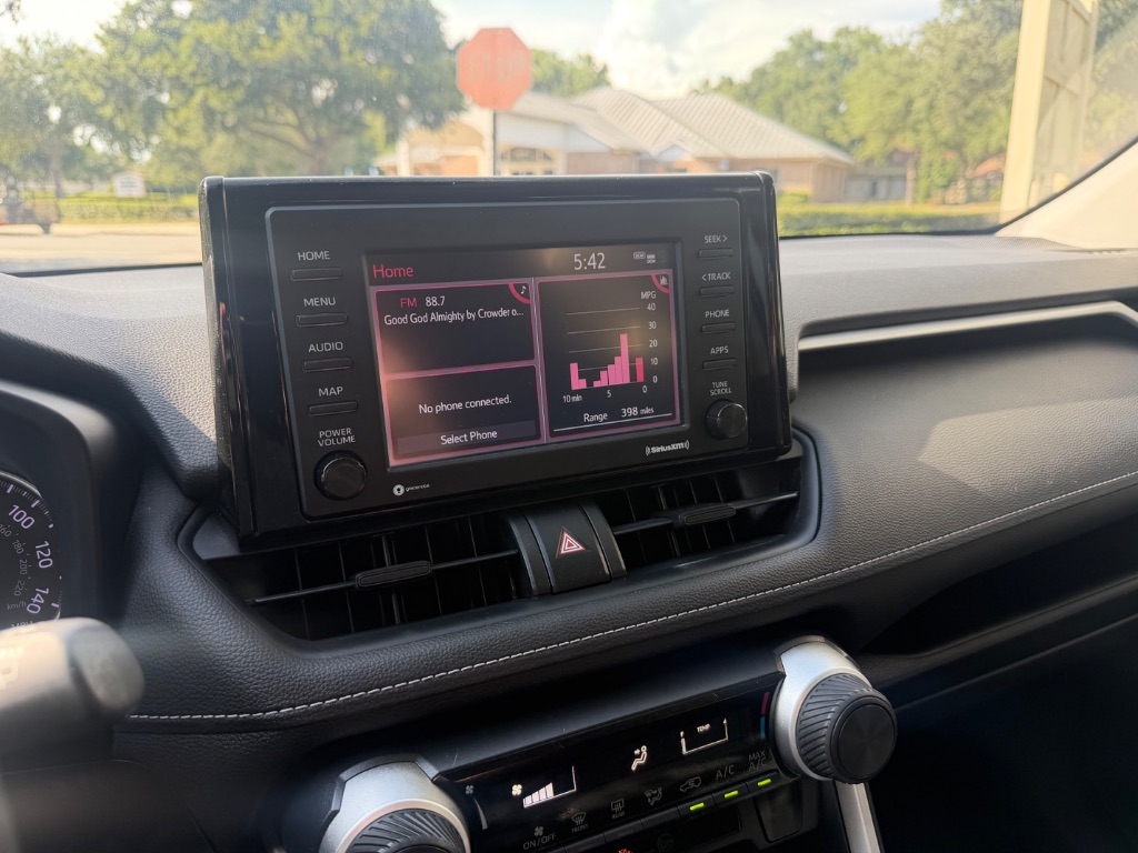 2021 Toyota RAV4 - $24,988