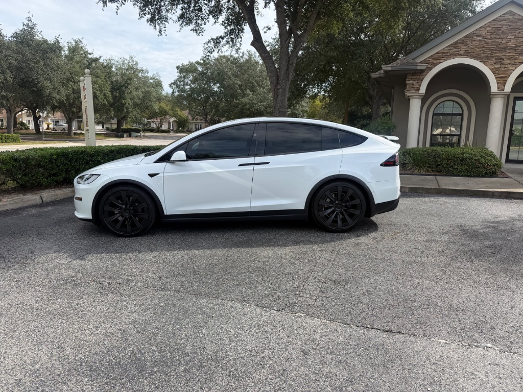 2023 Tesla Model X
