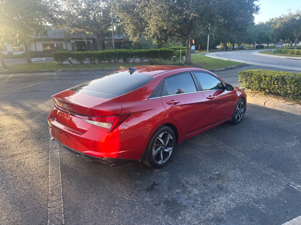 2021 Hyundai Elantra Limited photo