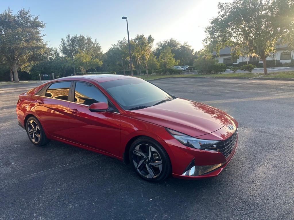 2021 Hyundai Elantra Limited photo