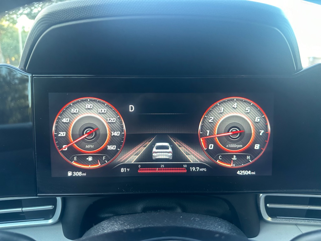 2021 Hyundai Elantra Limited photo