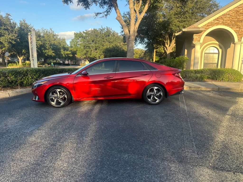 2021 Hyundai Elantra Limited photo