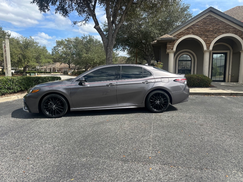 2024 Toyota Camry XSE Hyb photo