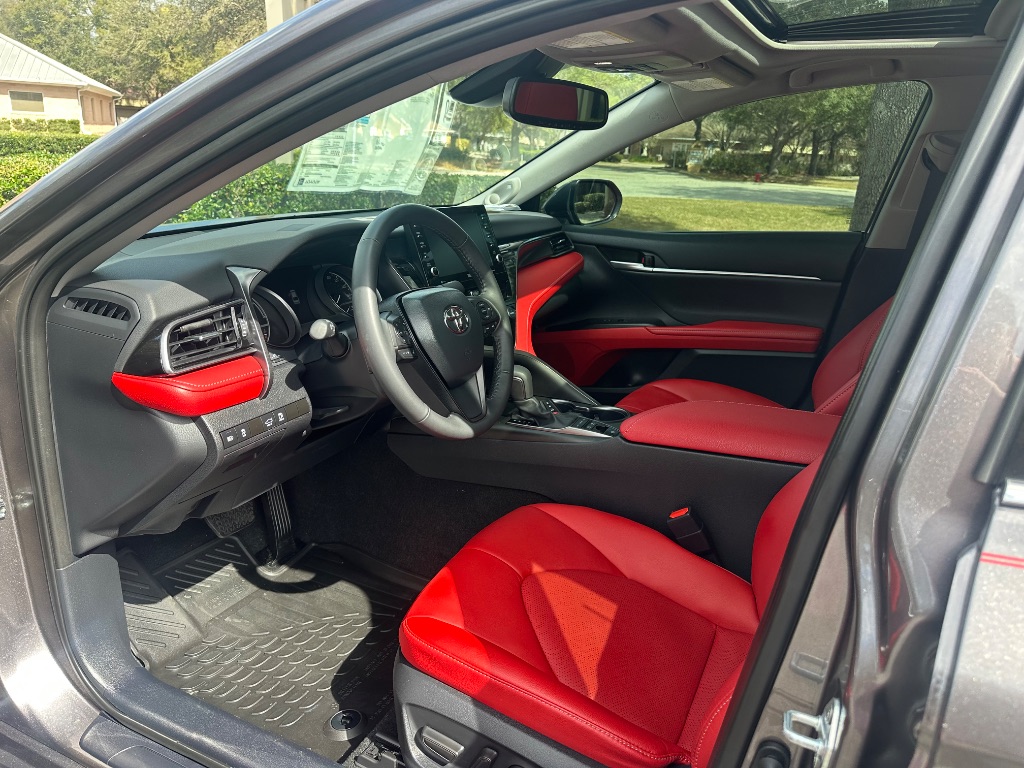 2024 Toyota Camry XSE Hyb photo