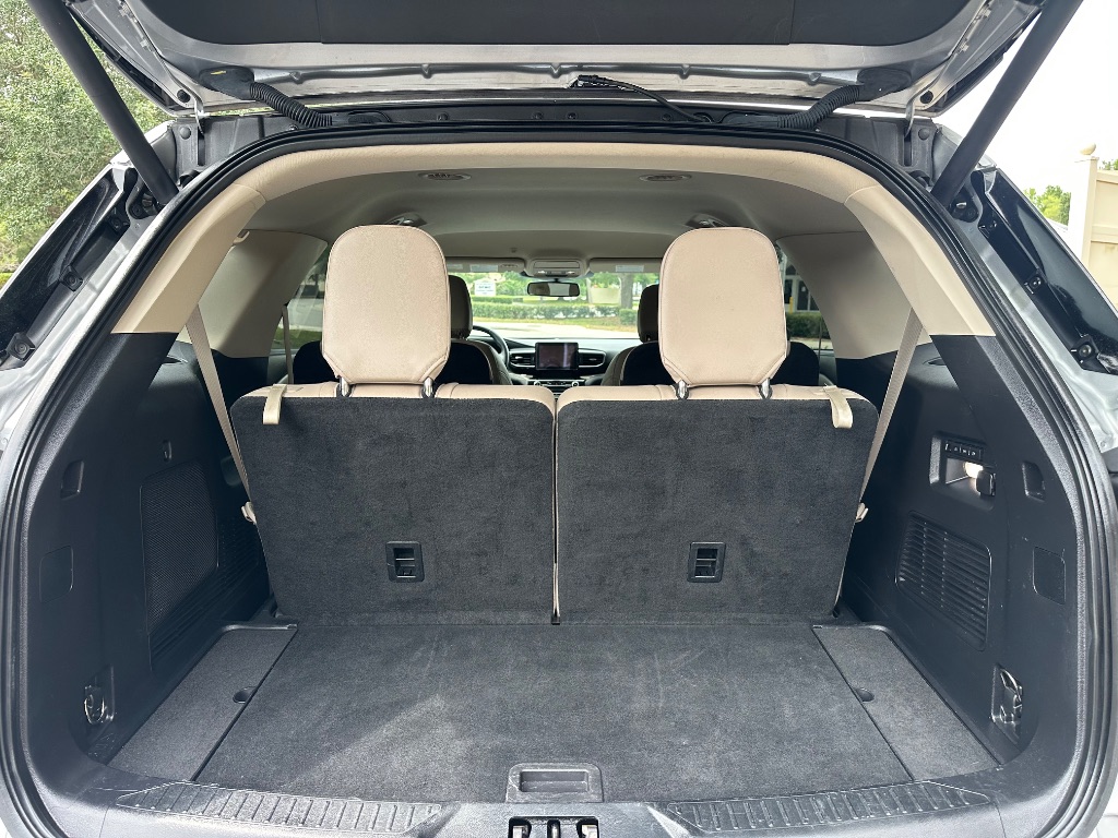 2022 Ford Explorer Limited photo