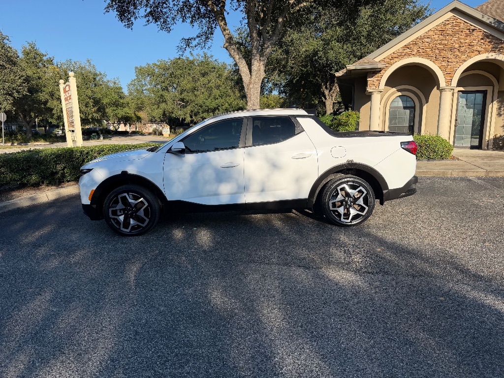 2022 Hyundai Santa Cruz - $28,988