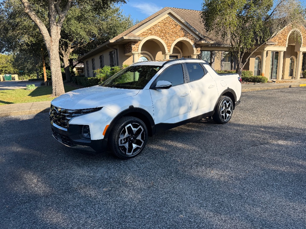2022 Hyundai Santa Cruz - $28,988