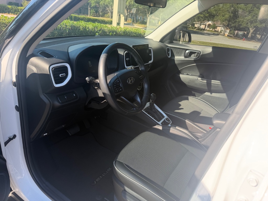 2024 Hyundai Venue - $19,988